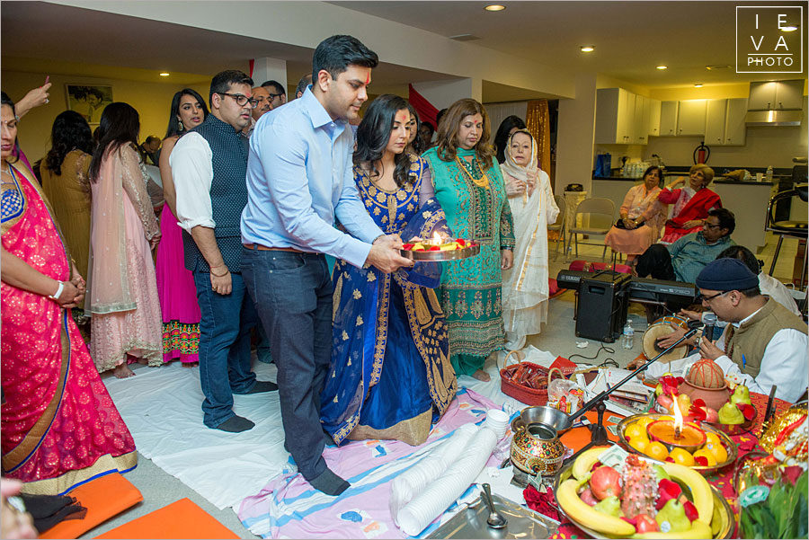 indian-wedding-prayer-nj25