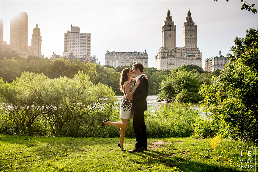 Central-Park-Engagement-Photo20