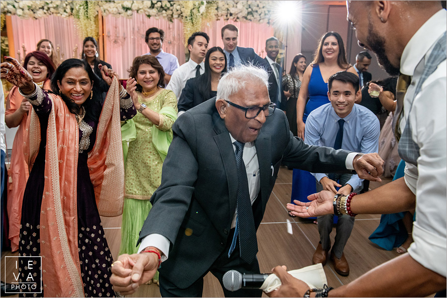Sheraton-Parsippany-Indina-wedding-reception75
