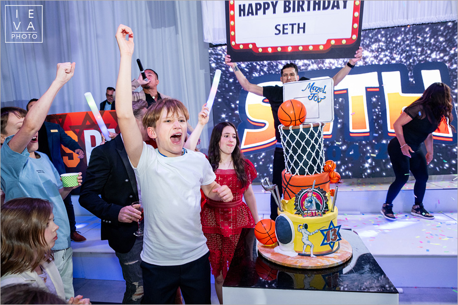 -SPACE-Bar-Mitzvah-90